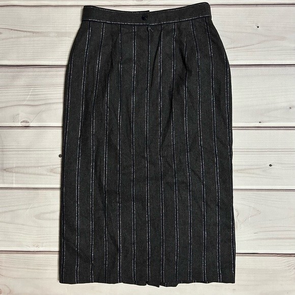 Escada Vintage wool pin stripped pencil skirt pleated hem pockets US size 14 - Picture 2 of 6